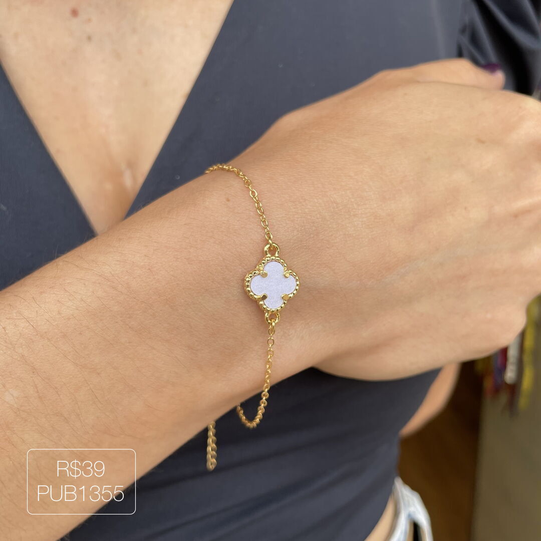 Pulseira V@n Cleef c/ 1 Pingente P Madre Dourado